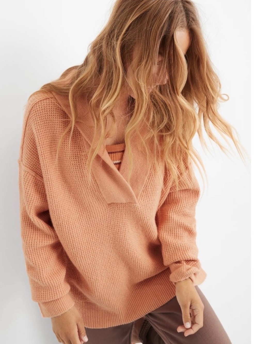 aerie Relaxed V-Neck Sweater in Peachy Coral